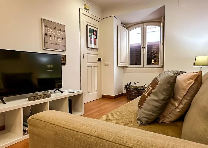 Superb 2 Bedroom - Seaside - Old Town