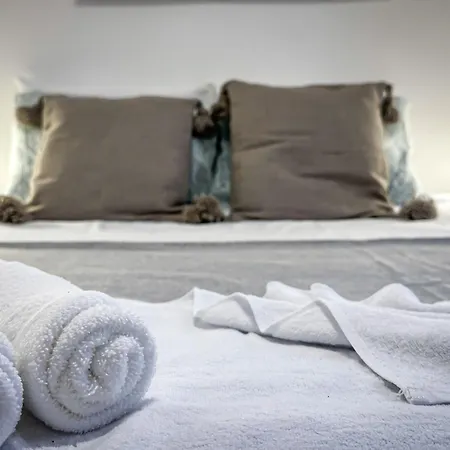 Superb 2 Bedroom - Seaside - Old Town Віавіа