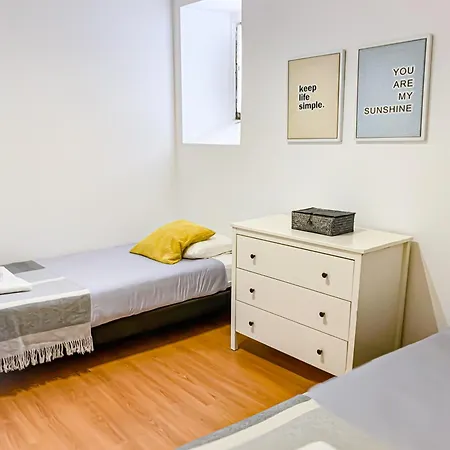 Superb 2 Bedroom - Seaside - Old Town Віавіа